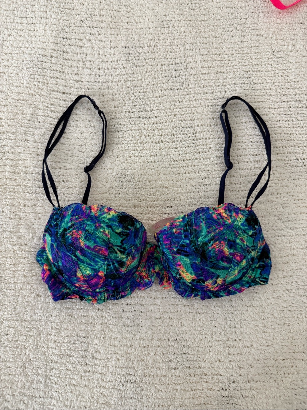 VS PINK Date Bra 34B Push-Up